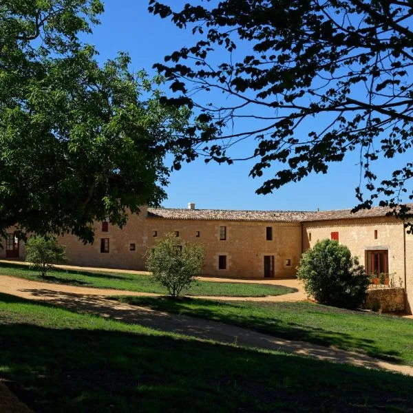 Chambres d'hôtes de Château Renon, hotel in Saint-Genès-de-Lombaud