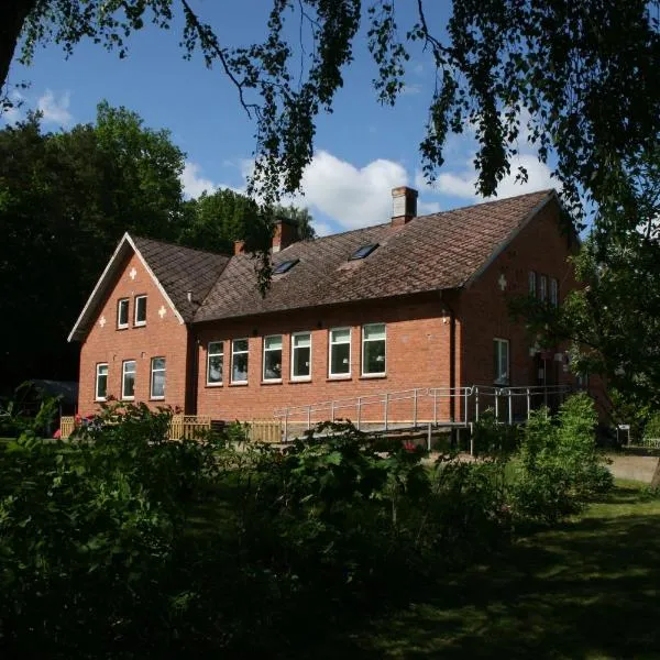 Hallandsåsen Hostel, hotell i Långhult