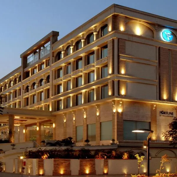 Viesnīca Fortune Select Exotica, Navi Mumbai - Member ITC's Hotel Group pilsētā Navimumbaja