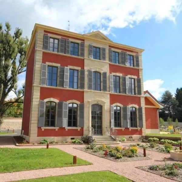 Chambre D’hôtes Parc Johan, hotel di Chauffailles