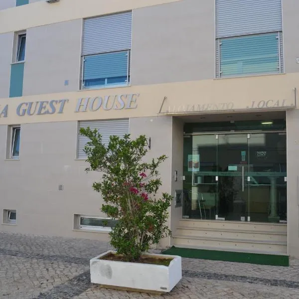 Arenilha Guest House, hotel em Vila Real de Santo António