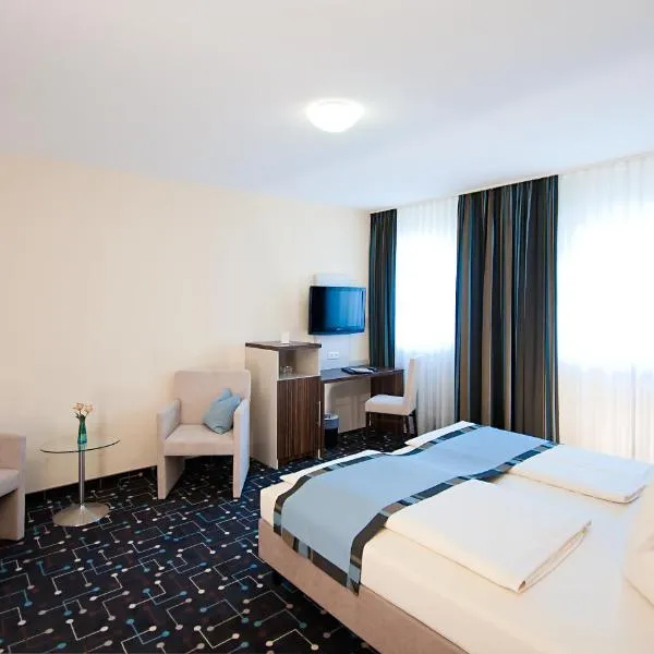 Hotel Königer, hotel v destinaci Pliening