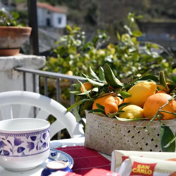 B&B Iris, hotel v destinácii Conca dei Marini