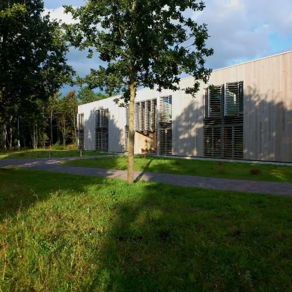 Golf Lodge, hotel v destinaci Zeijerveen