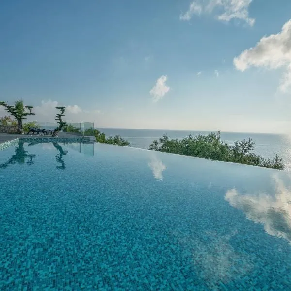 Kymothoe Elite Suites, khách sạn ở Tsilivi