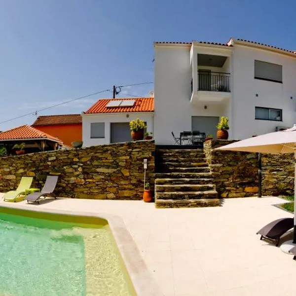 Casa da Ladeira, Turismo Rural, hotel din Estreito