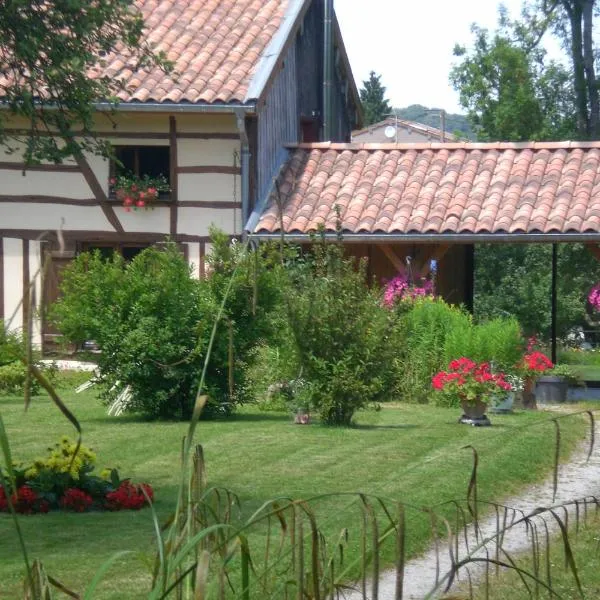 La maison du bûcheron, hotel in Aubercy