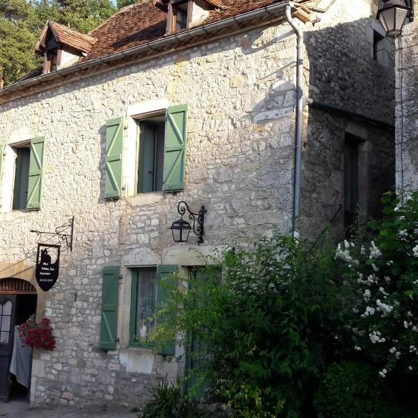 Appartements - Charme, jardin et vue imprenable en plein coeur de St-Cirq, hotel v destinaci Saint-Cirq-Lapopie