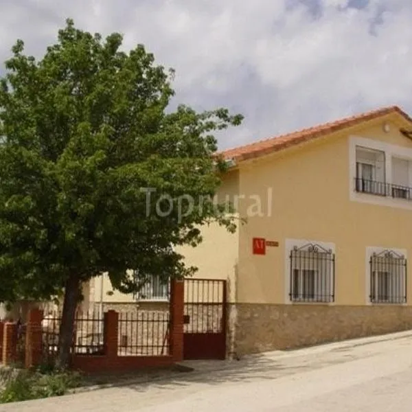 Casa y Apartamentos Nati, hotel in Carrascosa