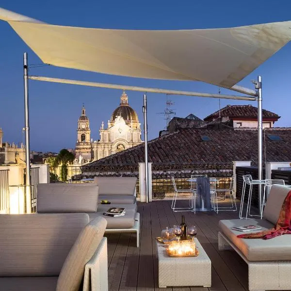 Duomo Suites & Spa، فندق في كاتانيا