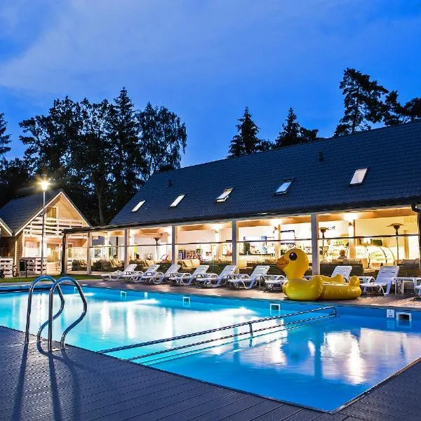 Holiday Park & Resort Pobierowo, hotel v destinácii Pobierowo