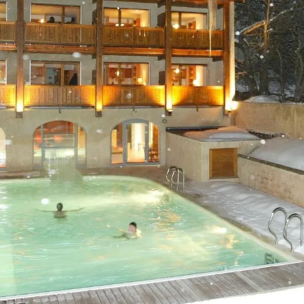 Alliey & Spa Piscine Appart-hôtel Serre chevalier, hotel em Le Monêtier-les-Bains