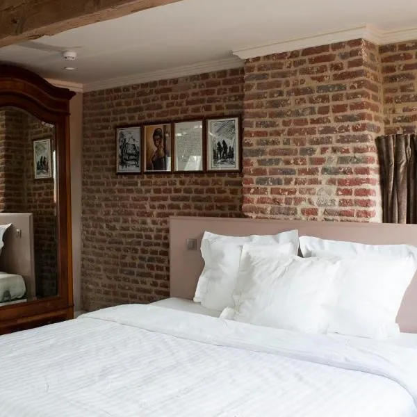 Guesthouse Recour, hotel i Poperinge