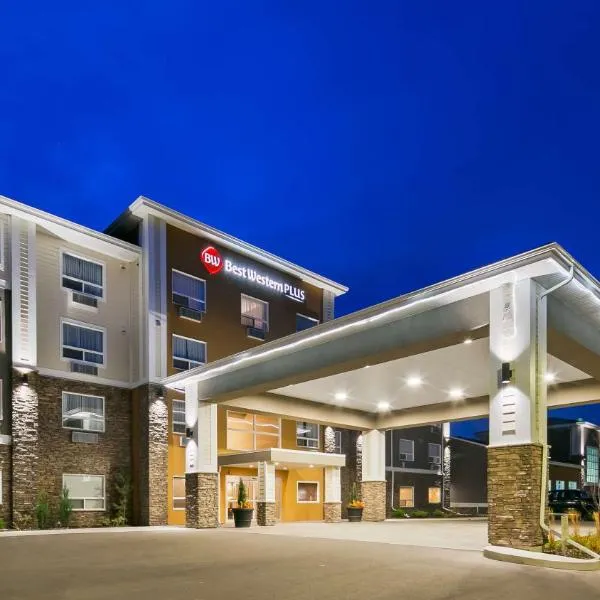 Best Western Plus Lacombe Inn and Suites, hotel in Lacombe