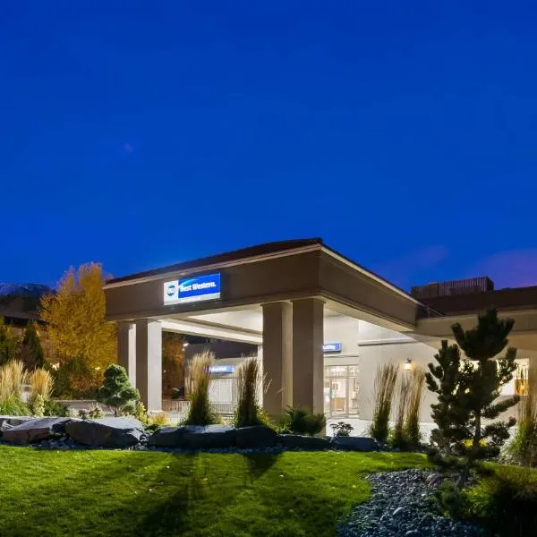 Best Western Mountainview Inn、ゴールデンのホテル