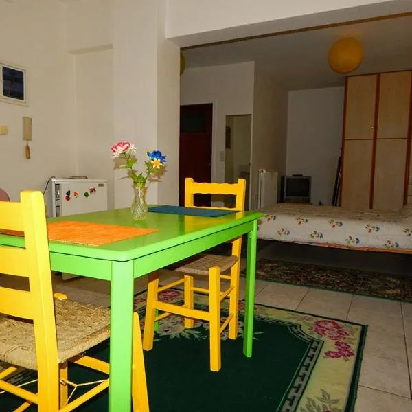 Small studio near the center of Tripoli, hotel a Tripolis