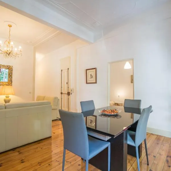 Campo Pequeno 3bdr Apartment