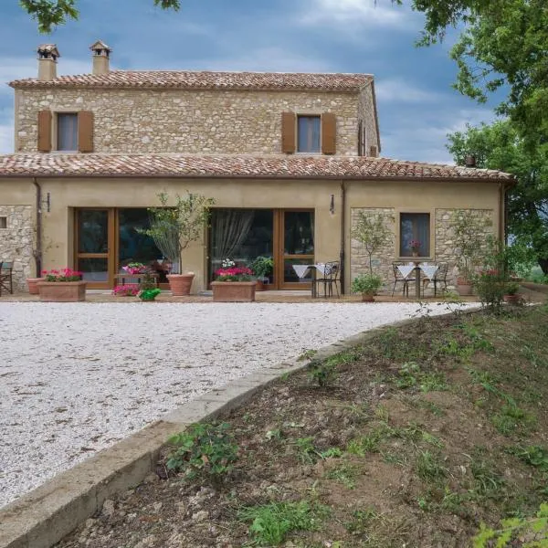AGRITURISMO Ca' Maggio, hotel v destinaci Sasso Feltrio