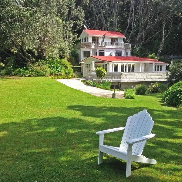 Ohiwa Seascape Studios, hotel en Opotiki