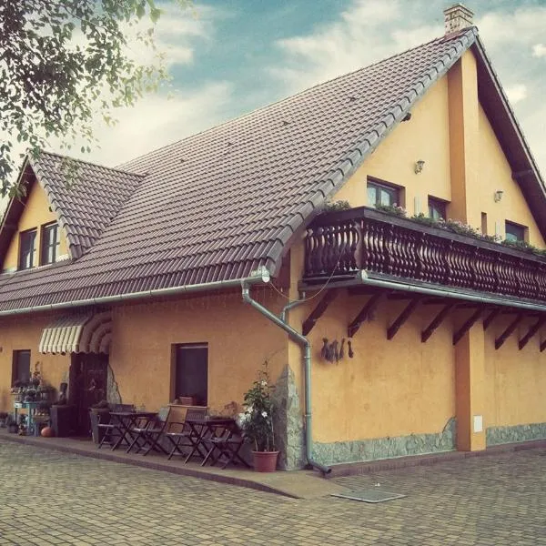 BB Boutique Hotel, hotel in Pusztavacs