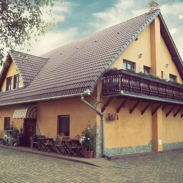 BB Boutique Hotel, hotel in Dánszentmiklós