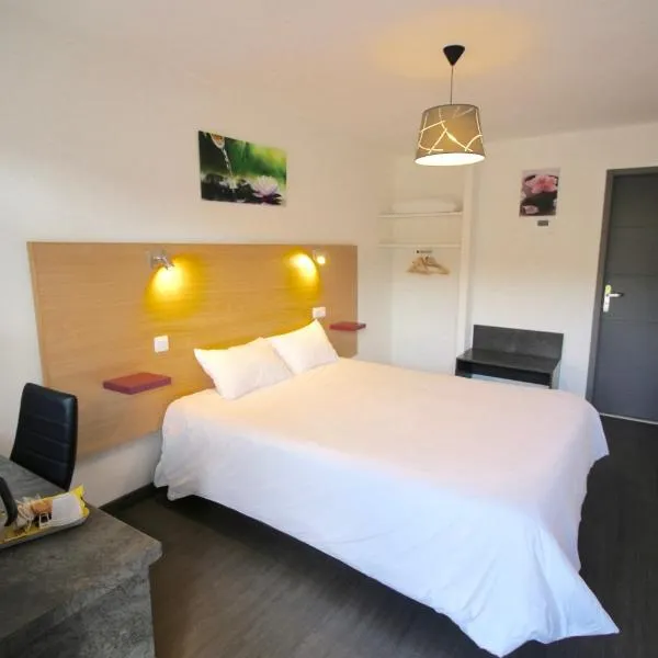 Hôtel Le 15 Périgueux, hotel v destinaci Coulounieix-Chamiers