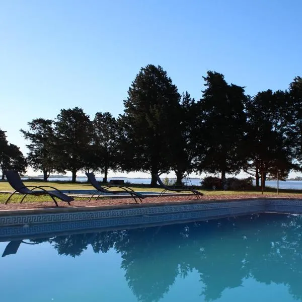 Estancia Laguna Vitel, hotel v destinaci Chascomús