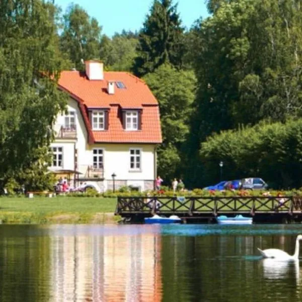 Dwór Pomorski, hotel di Barwice
