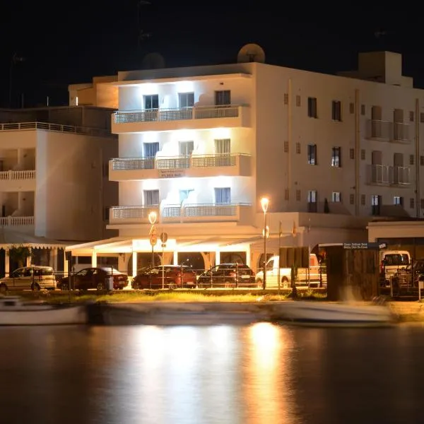 Apartamentos Playa Sol, Hotel in Es Canar