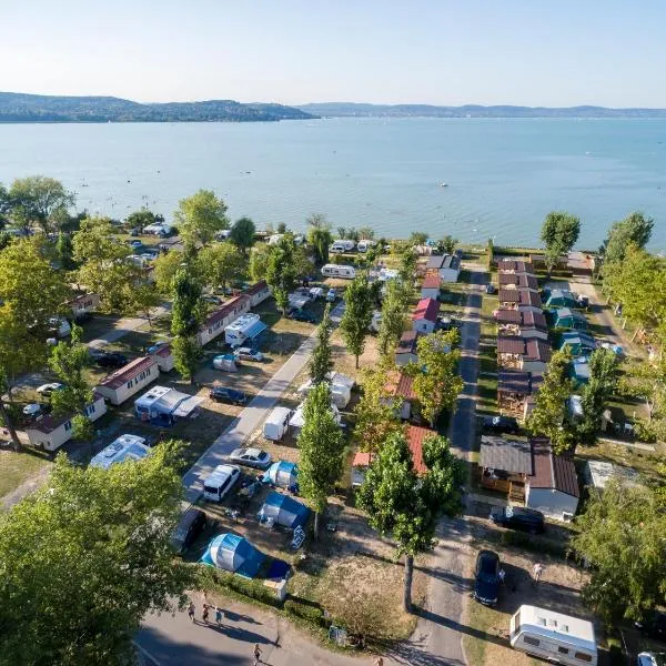 Mirabella Camping, hotel en Balatonudvari