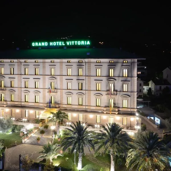 Grand Hotel Vittoria、モンテカティーニ・テルメのホテル