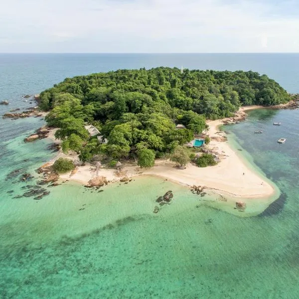 Koh Munnork Private Island โรงแรมในเกาะมันนอก