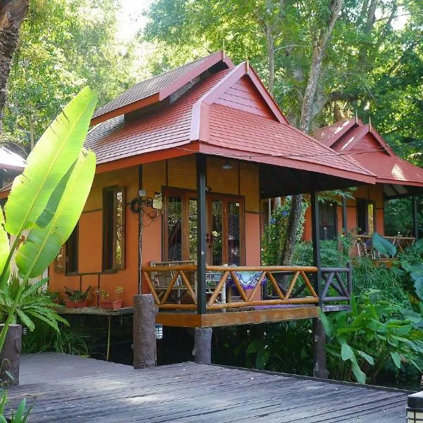 Pho Rak Nah Pai, hotel in Pai