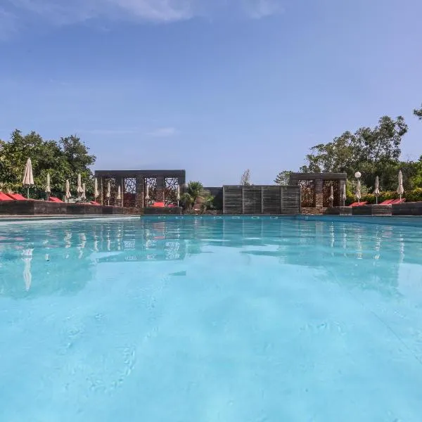 Isola Hôtel、ボルゴのホテル