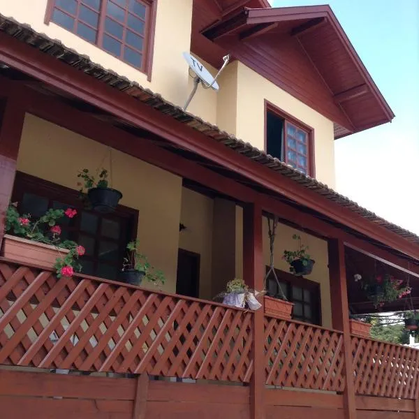 Hospedagem dona Tania, hotel v destinaci Canela