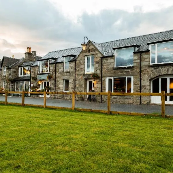The Inn at Loch Tummel, hotel v destinaci Tummel Bridge