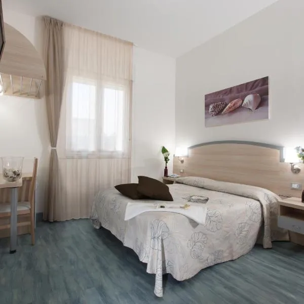 Hotel Beau Soleil, hotel v destinaci Cesenatico
