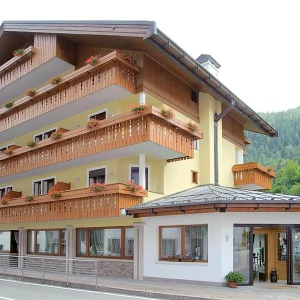 Hotel Garnì posta, hotel Forno di Zoldóban
