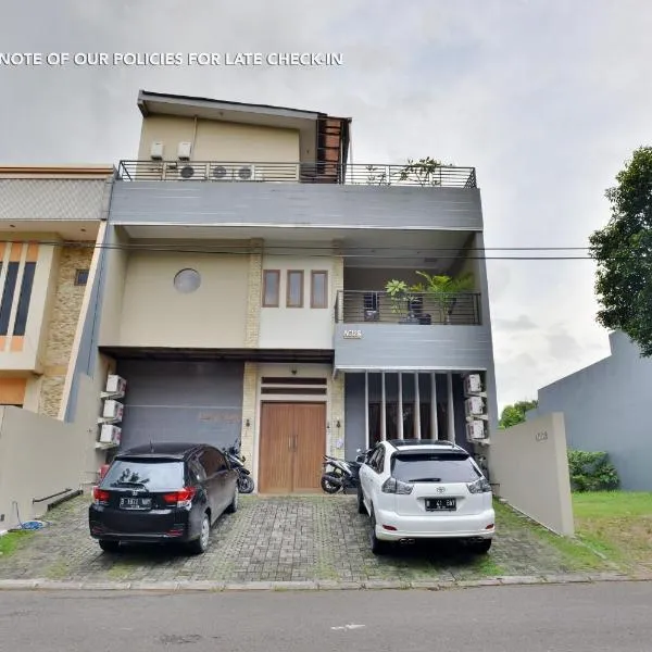 Casa Vanda Guesthouse, hótel í Serpong