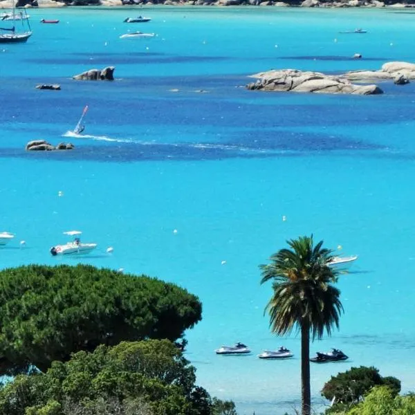Residence Bellavista à Santa Giulia, proche de la plage et vue mer, hotel in Porto-Vecchio