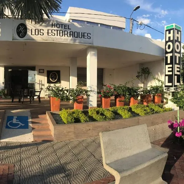 Hotel Los Estoraques, hotel em Aguachica