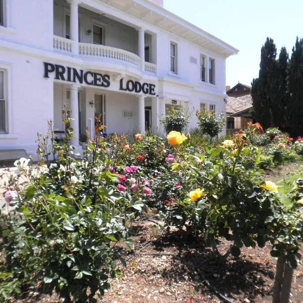 Princes Lodge Motel, hotel in Adelaide