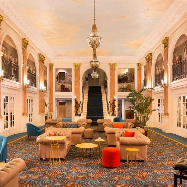 Hôtel & SPA Oceania L'Univers Tours, hotel en Tours