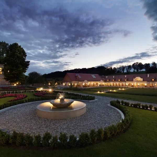 Schloss Thalheim, hotel in Sankt Pölten