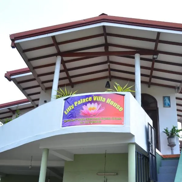 Lilly Palace Villa Guest House, hotel v Negombu