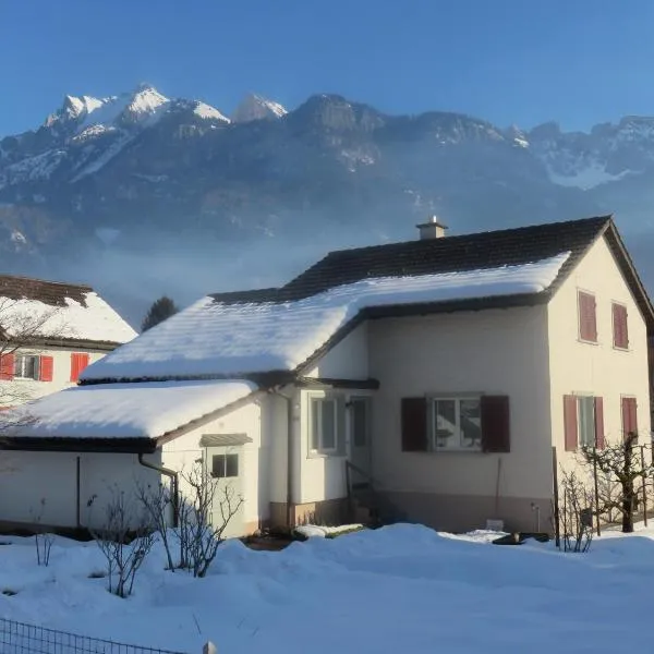 Ferienhaus Schils, hotel v destinaci Flums