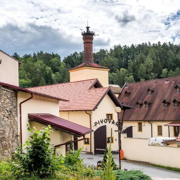 Hotel Pivovar Kácov, hotel in Český Šternberk