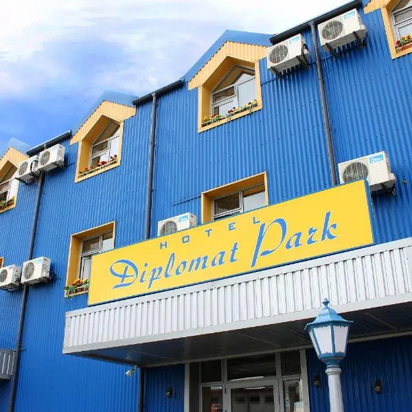 Hotel Diplomat Park, hotel Lukovitban