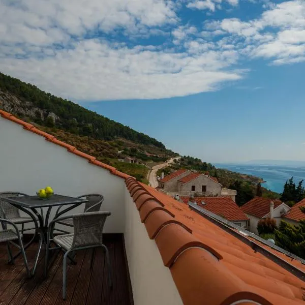 Villa Livia Apartments, hotel em Bol