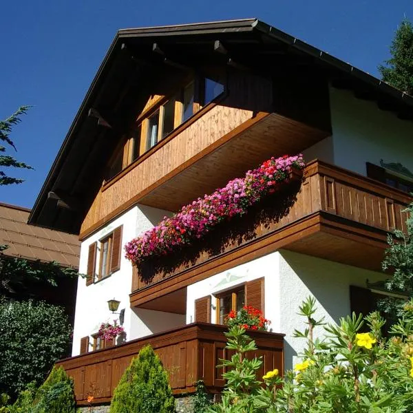 Haus Enzian, khách sạn ở Sankt Anton am Arlberg